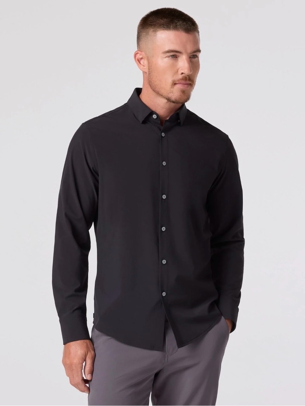 Mizzen+Main Black Long-Sleeve Performance Dress Shirt Untuck Leeward small